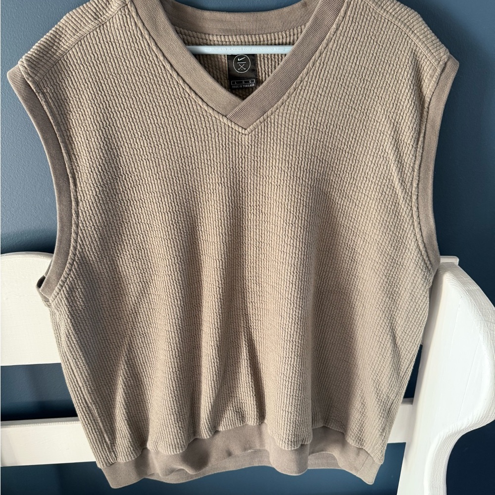 Nike Beige Golf Vest